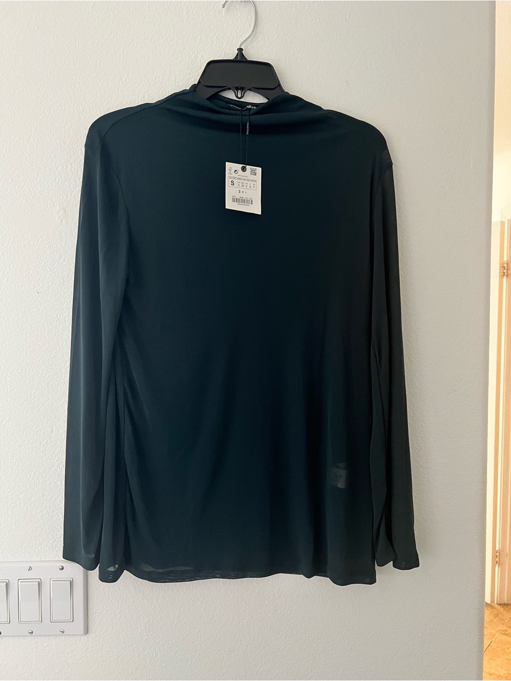 Zara Black Long Sleeve Sheer Blouse